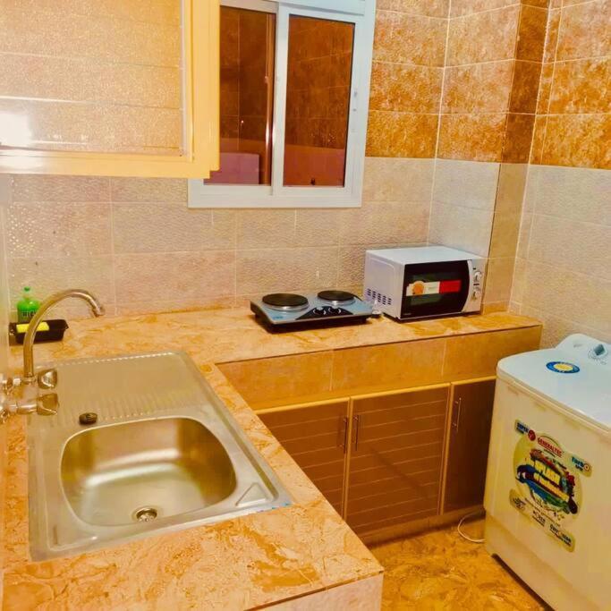 فندق الرستاق Takham Exterior foto