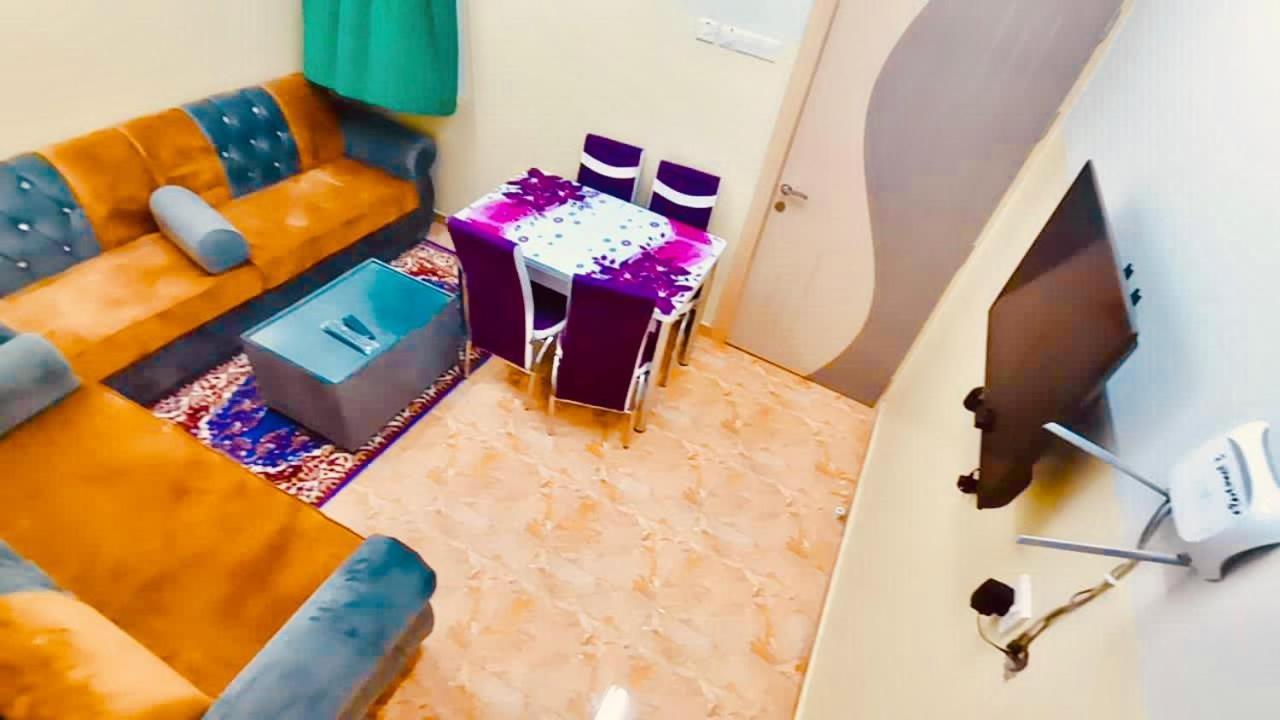 فندق الرستاق Takham Exterior foto