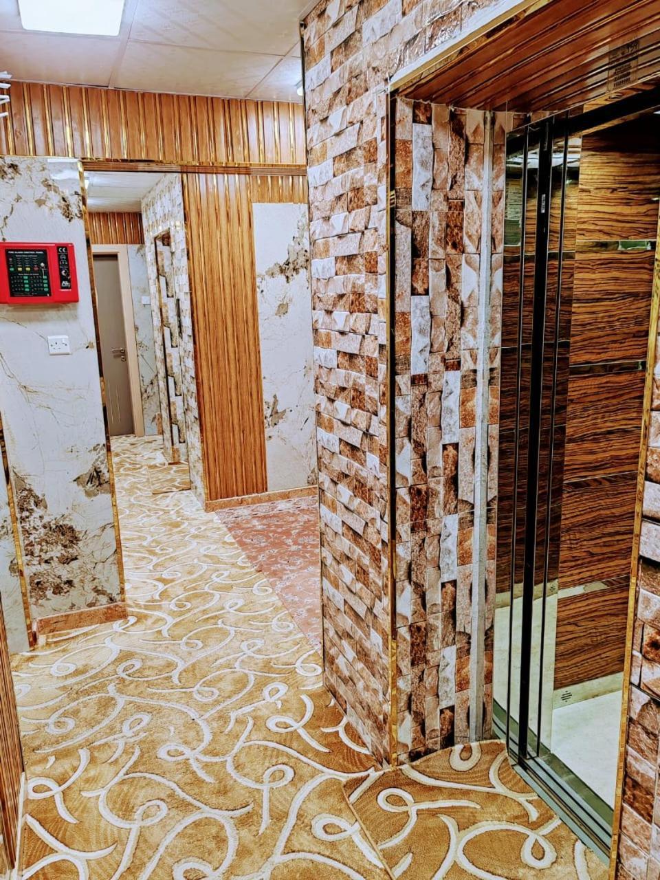 فندق الرستاق Takham Exterior foto