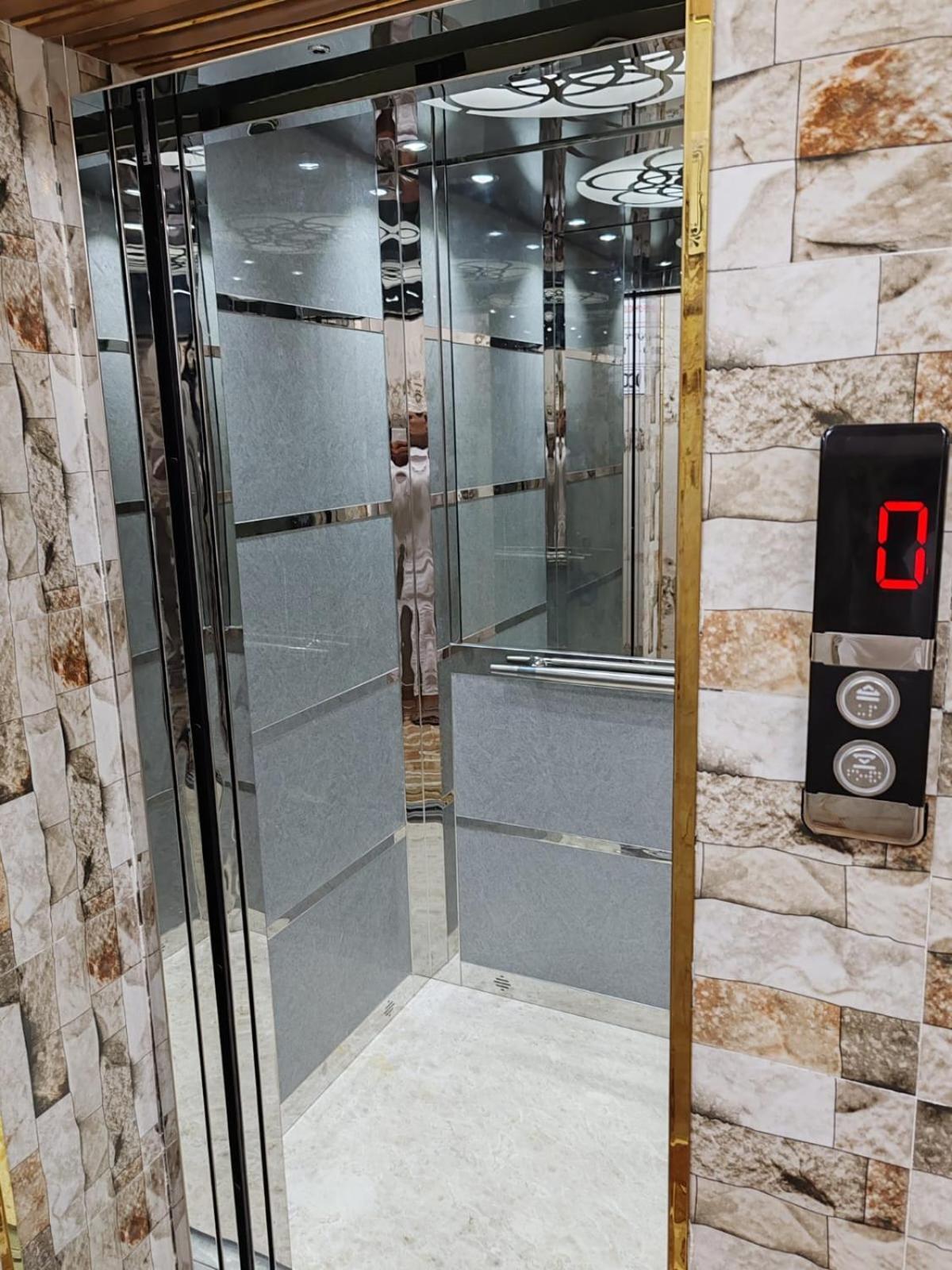 فندق الرستاق Takham Exterior foto